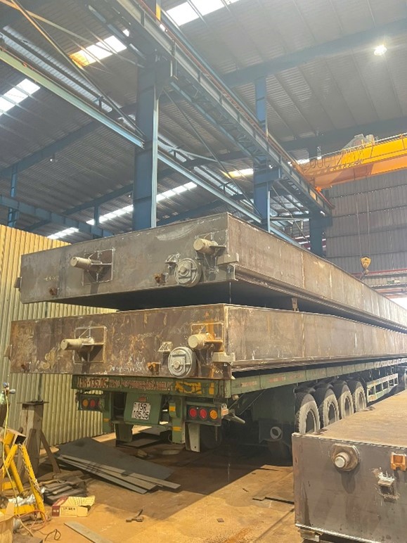 Gia công chi tiết, cụm chi tiết thành quầy miệng hầm hàng, hệ nắp hầm hàng tàu 30.000 T